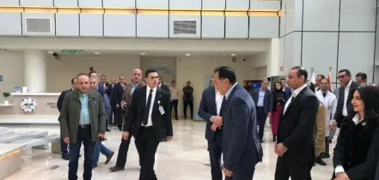 رئيس الوزراء يتفقد مستشفى «أهل مصر» لعلاج الحروق